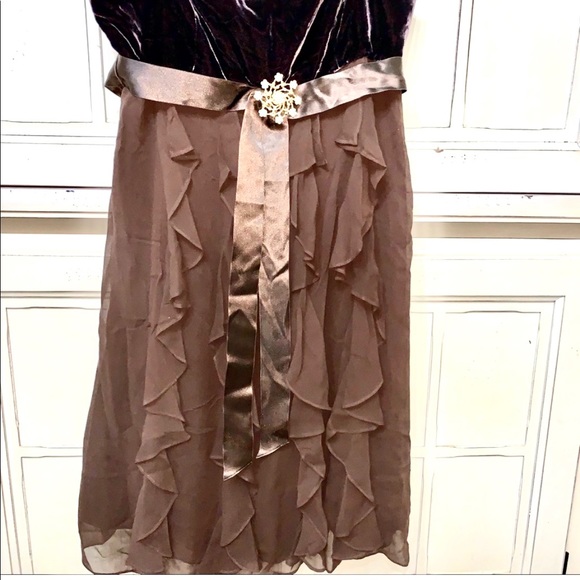 Velvet & Silk BCBG MAXAZRIA Layered Formal Prom Wedding Evening Cocktail NWOT - Picture 5 of 7